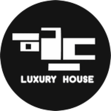 Luxury House